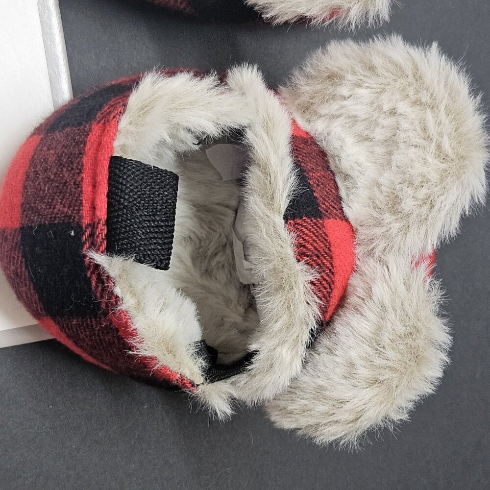 Holiday Time Family Bear Baby Unisex Red & Black Plaid Slippers Size 6-9 Months - Picture 3 of 9